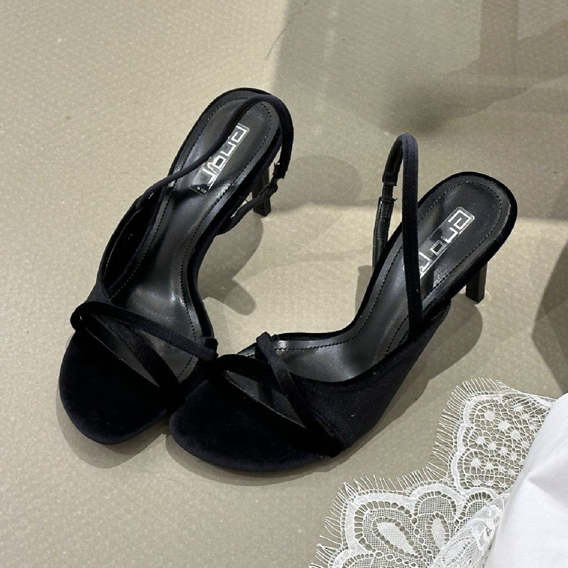 Velvet Luxury Women Heels Shoe - Luxury Lifestyle Store ulasan dan harga