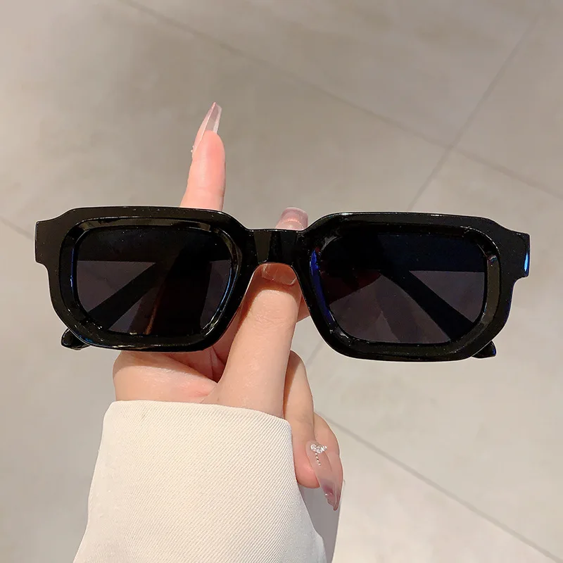 Vintage Rectangle Frame Sungla - Luxury Lifestyle Store ulasan dan harga